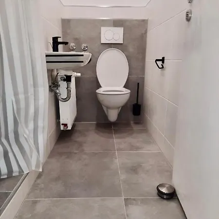 Apartment Seestern In Steinhude, Ruhig Gelegen , 2 Schlafzimmer, 2 Bäder, Freies Wlan *