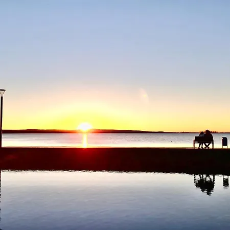 Seestern In Steinhude, Ruhig Gelegen , 2 Schlafzimmer, 2 Baeder, Freies Wlan Lejlighed Wunstorf