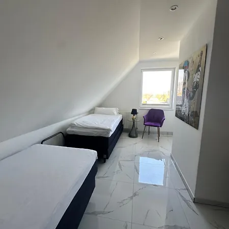 Seestern In Steinhude, Ruhig Gelegen , 2 Schlafzimmer, 2 Bäder, Freies Wlan